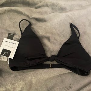 NWT O’NEILL saltwater solids bathing suit top